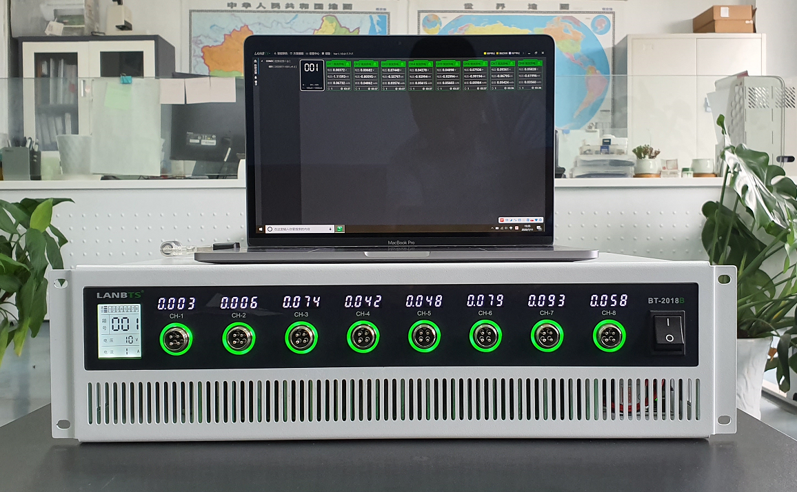 LANBTS電池測試系統實物圖01.png LANBTS電池測試系統實物圖01.png