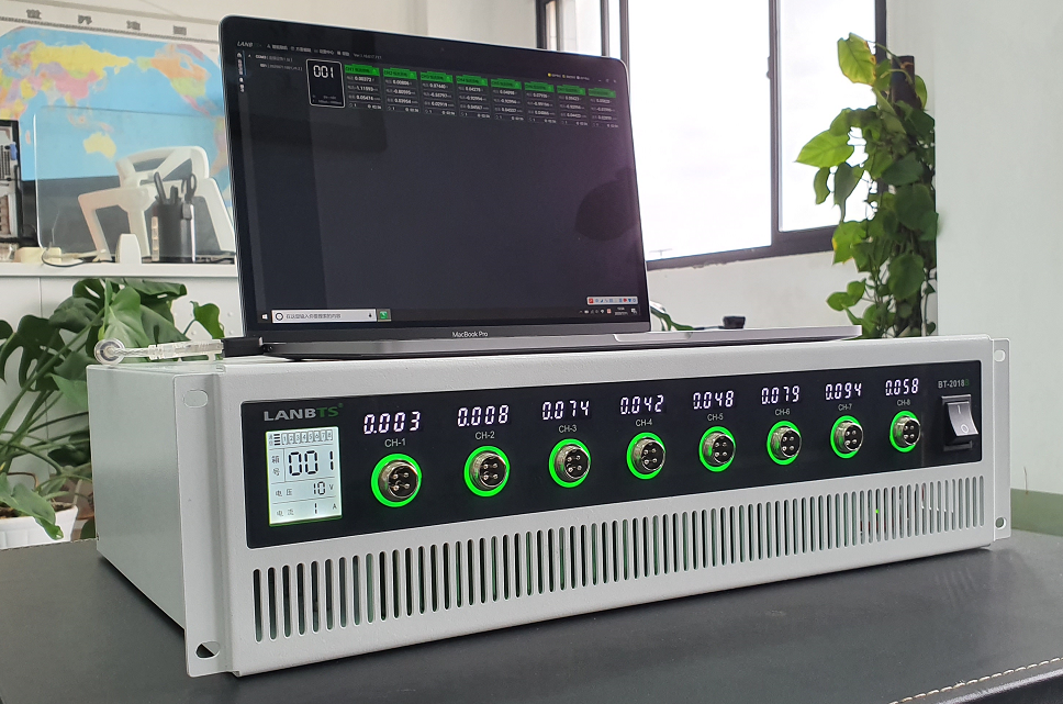 LANBTS電池測試系統實物圖02.png LANBTS電池測試系統實物圖02.png