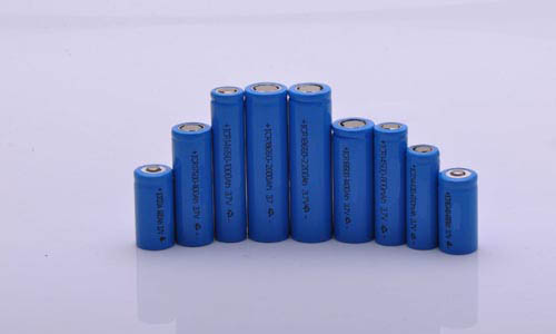 如何測(cè)試電池有沒(méi)有電 如何測(cè)試電池有沒(méi)有電